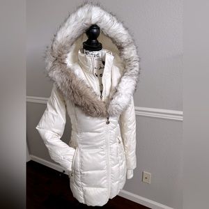 Betsey Johnson Faux Fur puffer winter coat sz XS White Lace Up